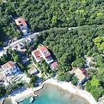 アパート Cebalo-korcula