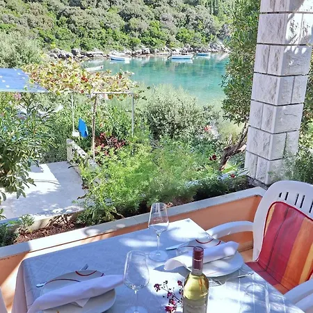 شقة Cebalo-korcula